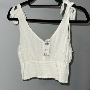 Hollister NWT Crop Tank